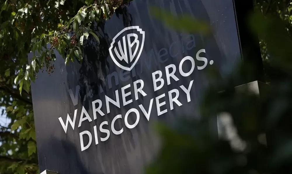 Warner rejeita oferta de US$ 108 bilhões da Paramount e recomenda proposta da Netflix