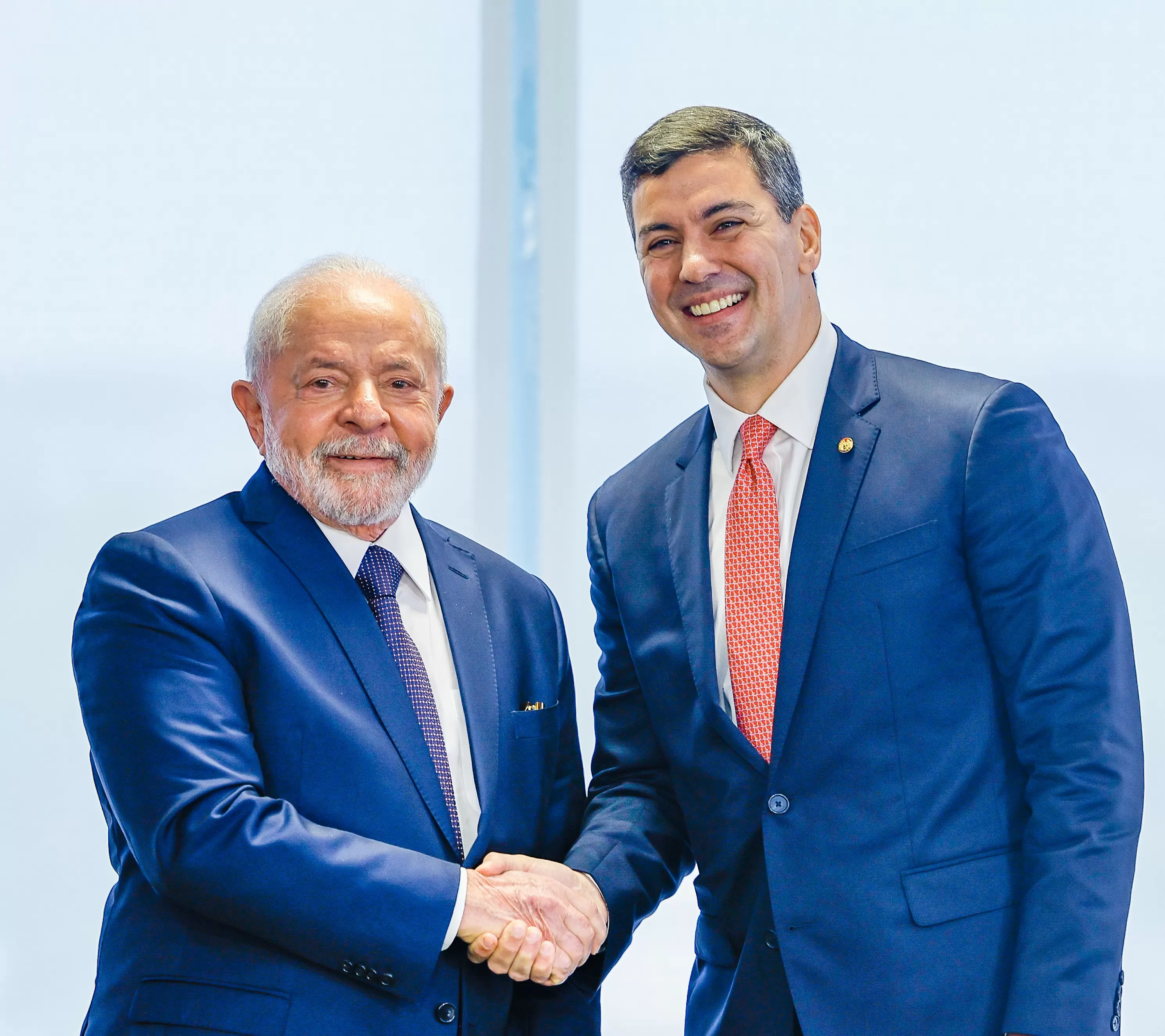 Política fiscal do Brasil vira trunfo para o Paraguai, na visão do próprio Paraguai