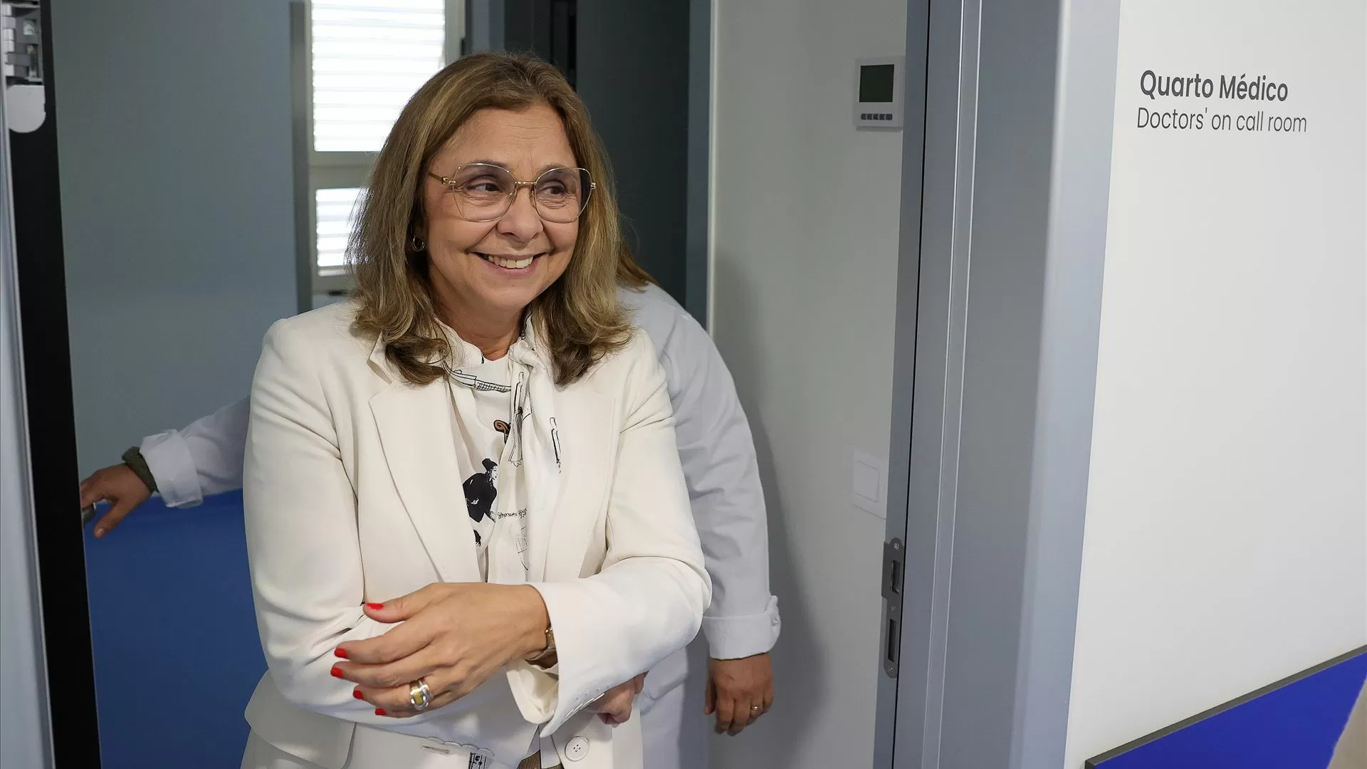 Governo confirma que PR pediu "aperfeiçoamento" de três decretos sobre saúde