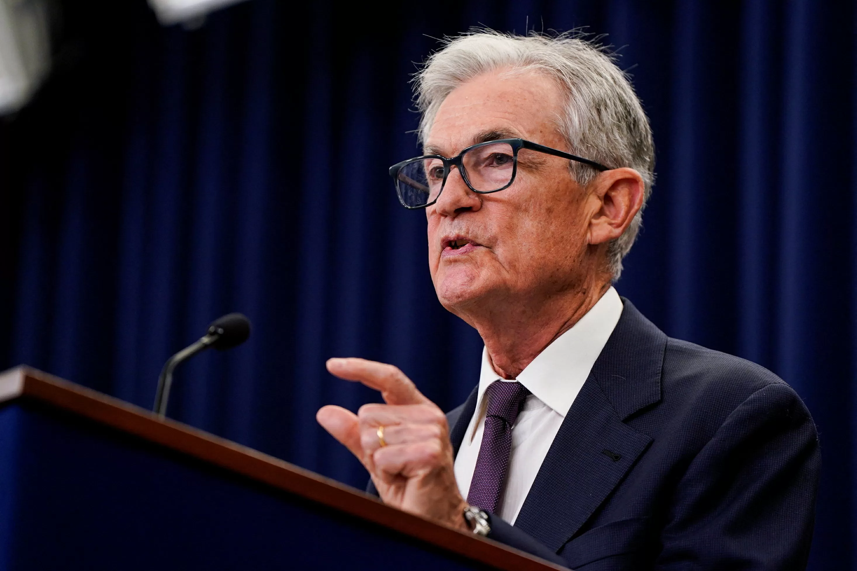 Goldman Sachs diz que ameaça contra Powell eleva temores com independência do Fed