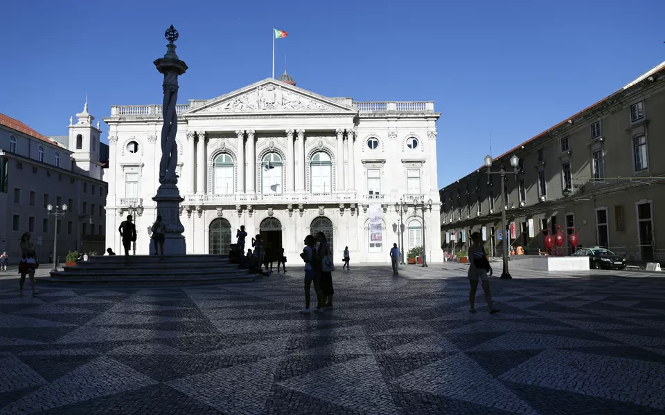 Vereadora do Chega na Câmara de Lisboa desfilia-se do partido e assume mandato como independente