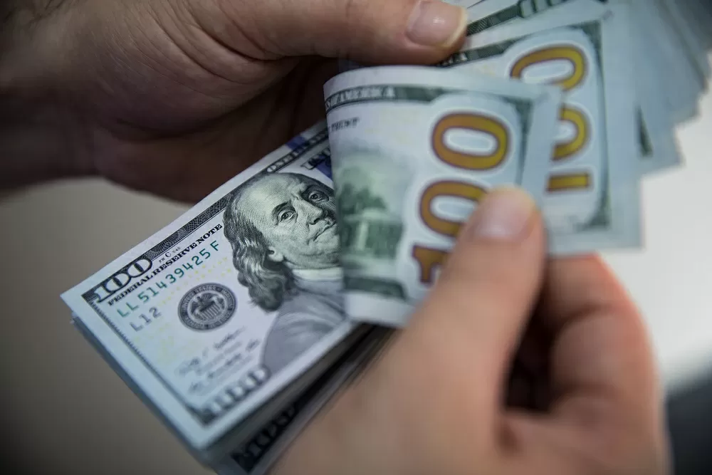 Envio de lucros ao exterior bate recorde em dezembro antes de taxação entrar em vigor