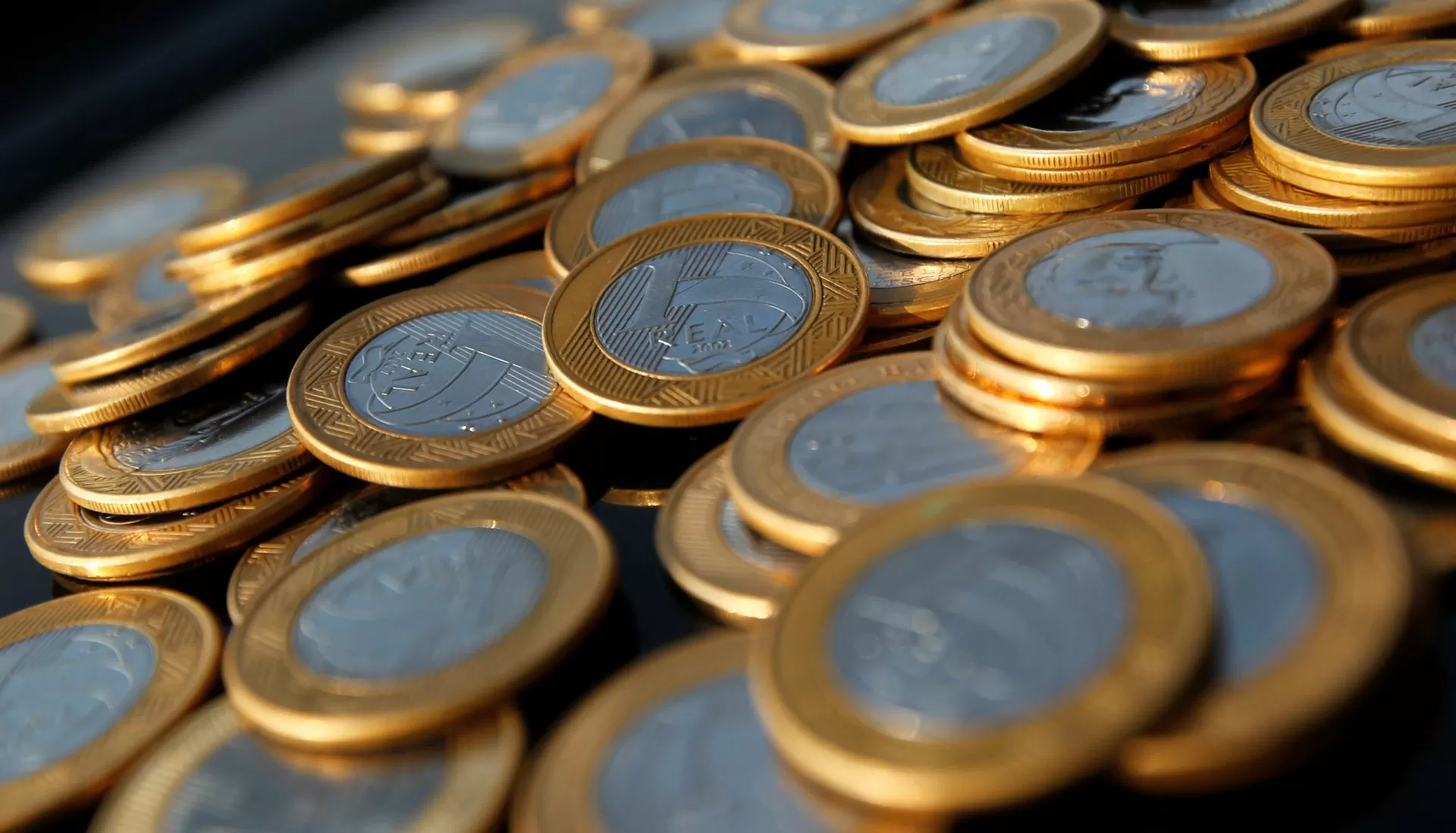Dívida pública bruta do Brasil chega a 79% do PIB em novembro, diz BC