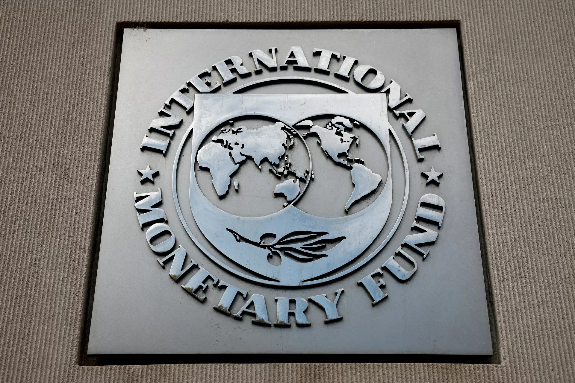 FMI apoia reforma trabalhista da Argentina e cobra dados confiáveis do governo