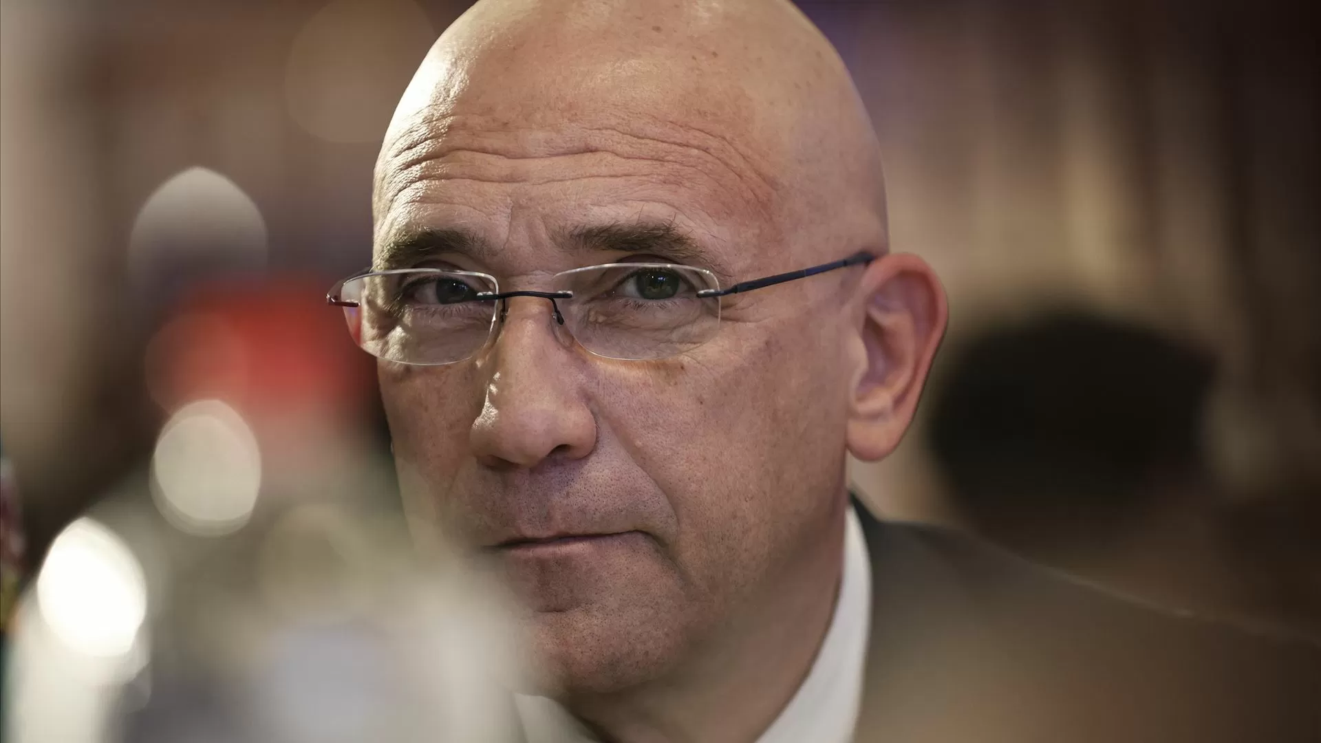 Passos Coelho acusa governantes de viciarem concursos para altos cargos da administração pública