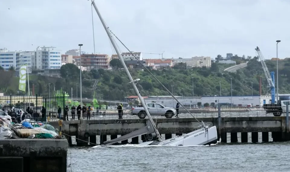 Mau tempo: Portugal continental com 858 ocorrências até às 18h00, diz Proteção Civil