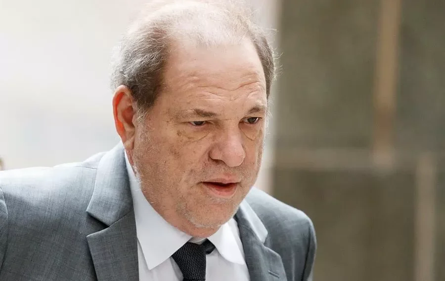Harvey Weinstein, produtor de Hollywood acusado de estupro, volta a ser julgado em Nova York