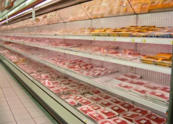 IPCA-15: Alimentação em domicílio faz prévia da inflação subir abaixo do esperado