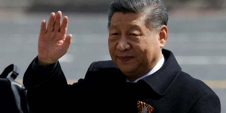 China: Xi mostra plano quinquenal em reunião a portas fechadas do Partido Comunista