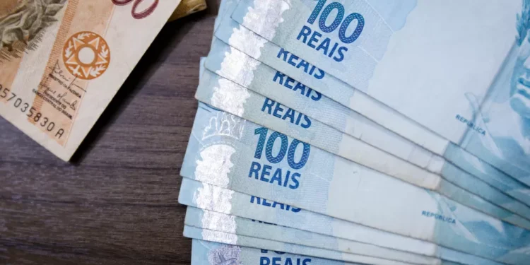 Resultado fiscal preocupa e percepção de risco em 2026 é elevada, dizem economistas