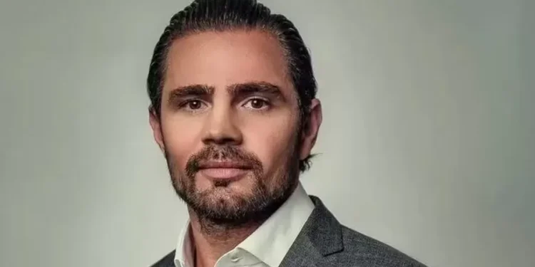 Comemoração com vinho marca soltura de Daniel Vorcaro