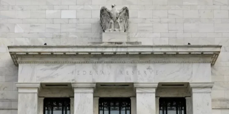 Fed sinaliza estabilidade econômica com sinal de desaceleração no mercado de trabalho