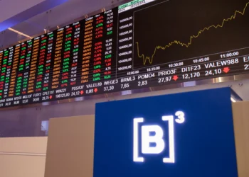 Ibovespa recua impulsionado por pessimismo no setor bancário