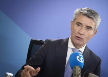 Carneiro exige “cabais esclarecimentos” do PGR sobre escutas de Costa