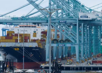 Déficit comercial dos EUA cai 23,8% em agosto, para US$ 59,6 bilhões