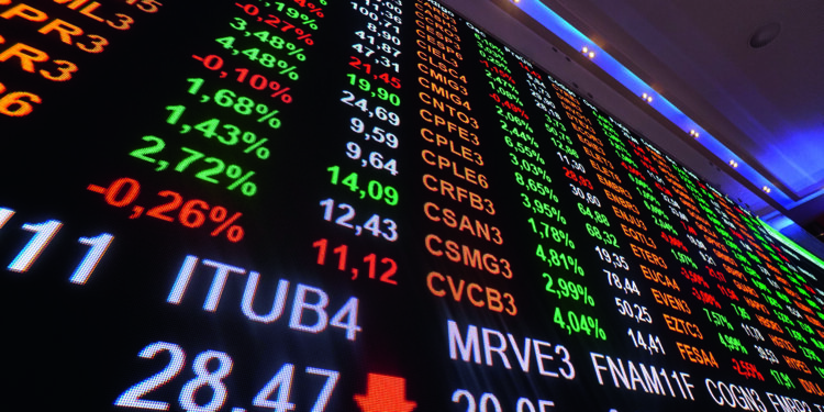 Ibovespa renova recorde em último pregão de novembro