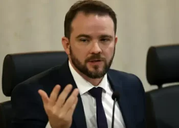 Durigan: País cumprirá meta fiscal em 2025 e terá 1º superávit em muito tempo em 2026