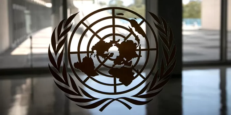 Uma em cada quatro jornalistas recebe ameaças ‘online’, incluindo de morte, avança ONU