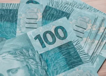 Balança comercial tem superávit na 3ª semana de novembro de US$ 1,800 bilhão