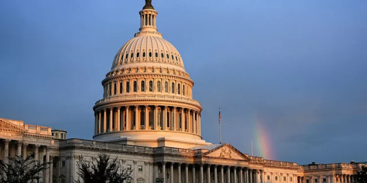PIB dos EUA do 4º tri pode ser negativo se paralisação se arrastar, diz assessor