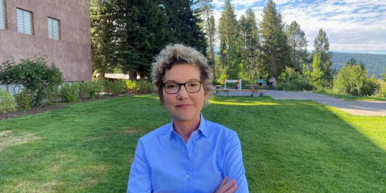 Daly, do Fed: corte foi apropriado, mas política modestamente restritiva deve seguir