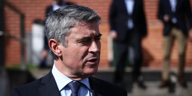 Carneiro pede responsabilidades pela morte de grávida