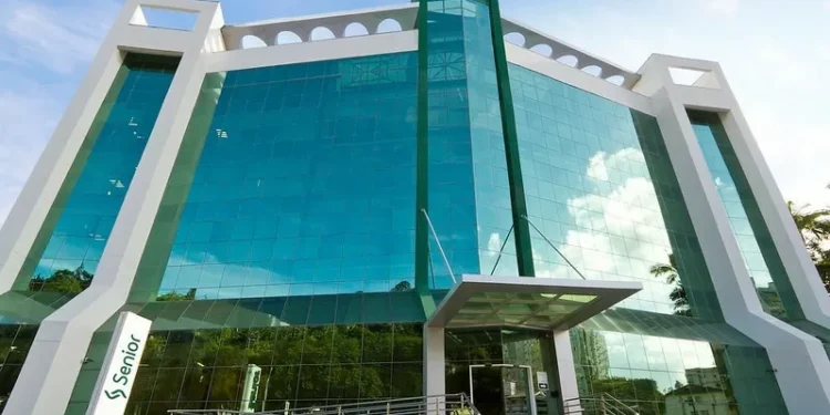 Senior lucra R$ 65,6 mi no trimestre e receita chega a R$ 297 mi