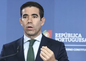 Governo aprova despesa de 5,8 mil milhões de euros em Defesa