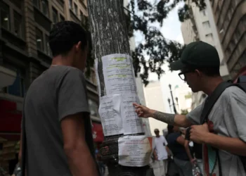 Caged: Brasil abre em outubro o menor número de vagas formais de trabalho desde 2020