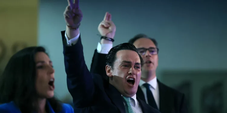 Aguiar-Branco solicita inquérito a deputado do Chega acusado de racismo