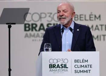 Brasil terá fundo para transição energética financiado pelo petróleo, diz Lula