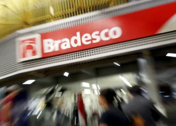 Bradesco fora do ar? Aplicativo apresenta instabilidade nesta sexta-feira; veja o que diz a empresa
