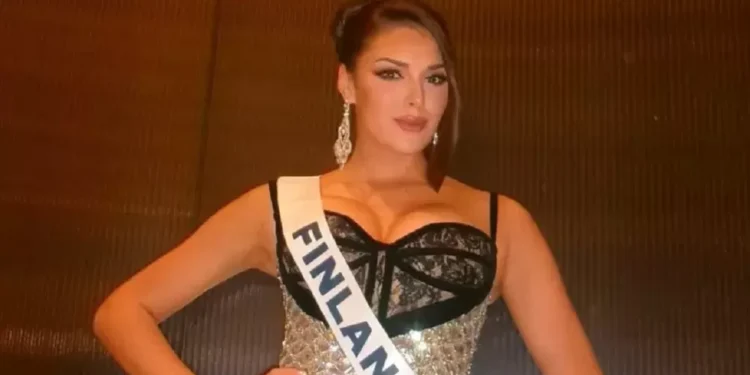 Miss Finlândia perde título após publicar foto com gesto racista