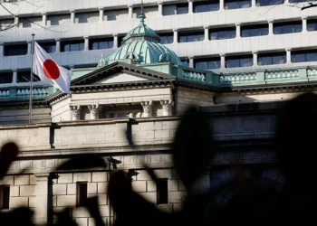 Banco do Japão aumenta taxas de juros para maior nível em 30 anos