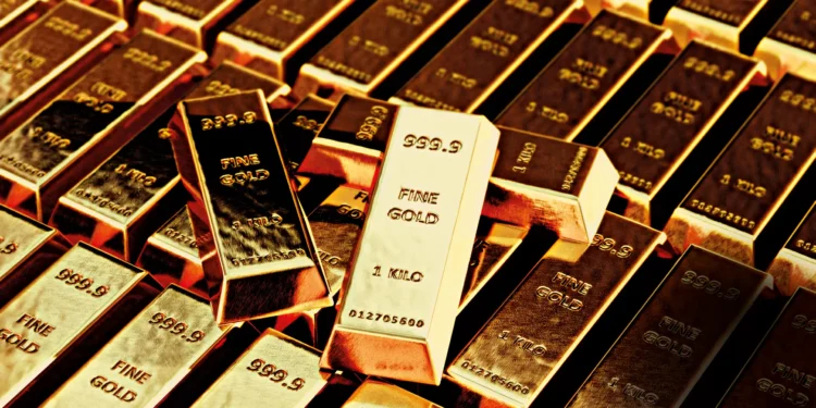 Ouro e prata batem recordes históricos com tensões globais e expectativa de corte de juros nos EUA