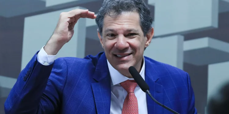 Mercado digere possível saída de Haddad da Fazenda