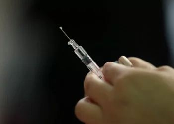 Espanha em alerta com gripe: máscaras recomendadas e teletrabalho recomendado