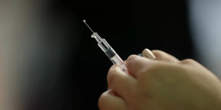 Espanha em alerta com gripe: máscaras recomendadas e teletrabalho recomendado