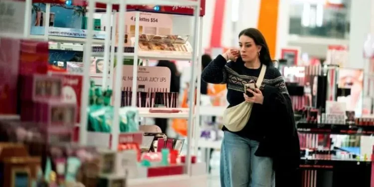 ICVA: varejo registra baixa em novembro, apesar de vendas recordes na Black Friday