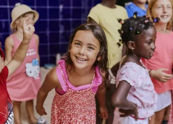 Colégios particulares de ensino especial não abrem no primeiro dia de aulas de 2026