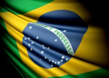 Isenção de IR e incerteza com Selic podem mitigar desaceleração do PIB, diz G5