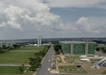 Setor público tem déficit primário de R$ 55,021 bi em 2025, em linha com estimativas