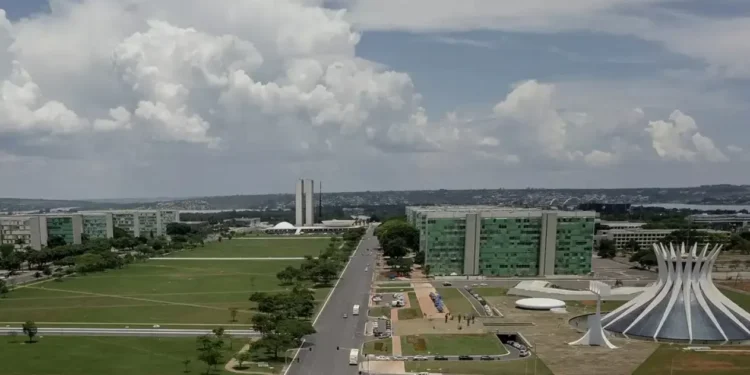 Setor público tem déficit primário de R$ 55,021 bi em 2025, em linha com estimativas