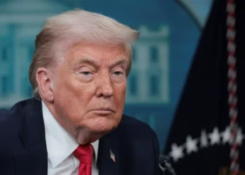 As tarifas de Trump realmente machucam — mas apenas quando ele de fato as impõe