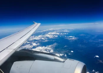 Preço médio das passagens aéreas cai 20% em novembro, na comparação com ano anterior