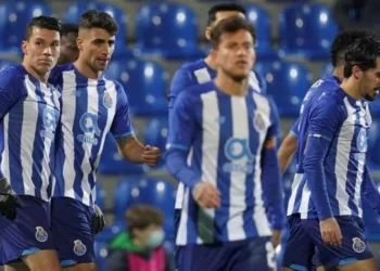 FC Porto renova com treinador Francesco Farioli até 2027/28