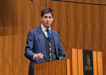 Kevin Warsh tem credibilidade institucional e não é disruptivo, opinam economistas