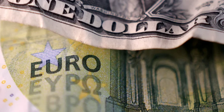 Dólar fraco é política desenhada desde a campanha eleitoral nos EUA. Dará certo?