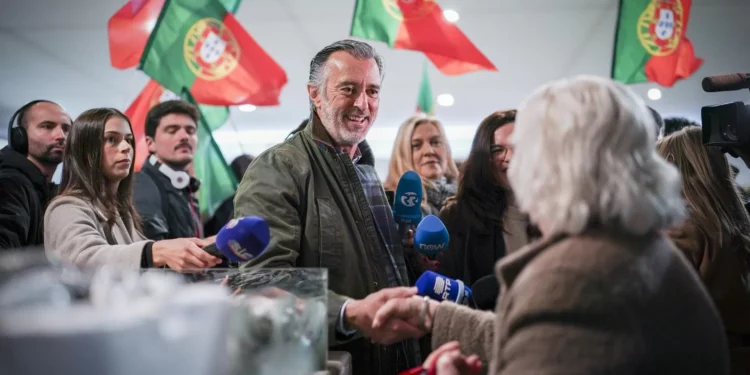 Cotrim de Figueiredo cria movimento cívico após terceiro lugar nas presidenciais