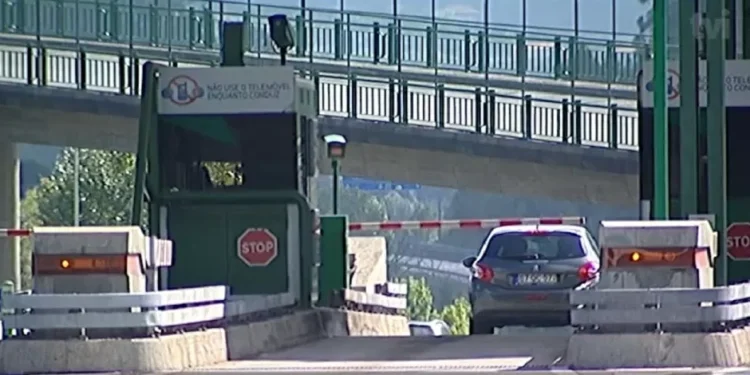 Camionistas podem pedir reembolso das portagens de troços em três autoestradas